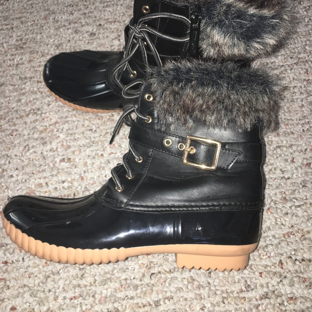 snow boots